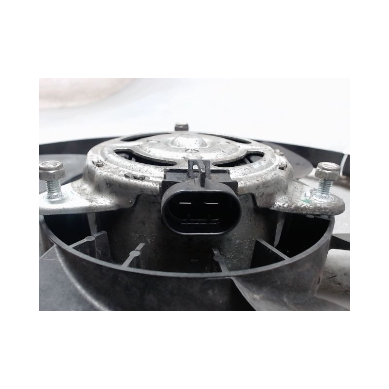 MOTEUR VENTILATEUR RADIATEUR OPEL CORSA 06-09