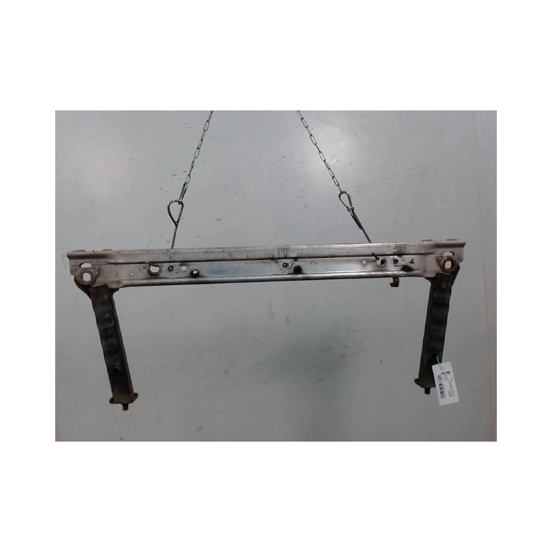 TRAVERSE INFERIEURE ARMATURE AVANT RENAULT MEGANE