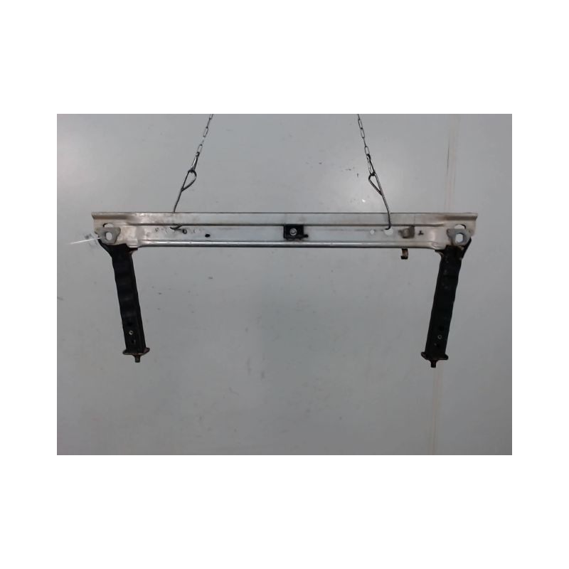 TRAVERSE INFERIEURE ARMATURE AVANT RENAULT MEGANE