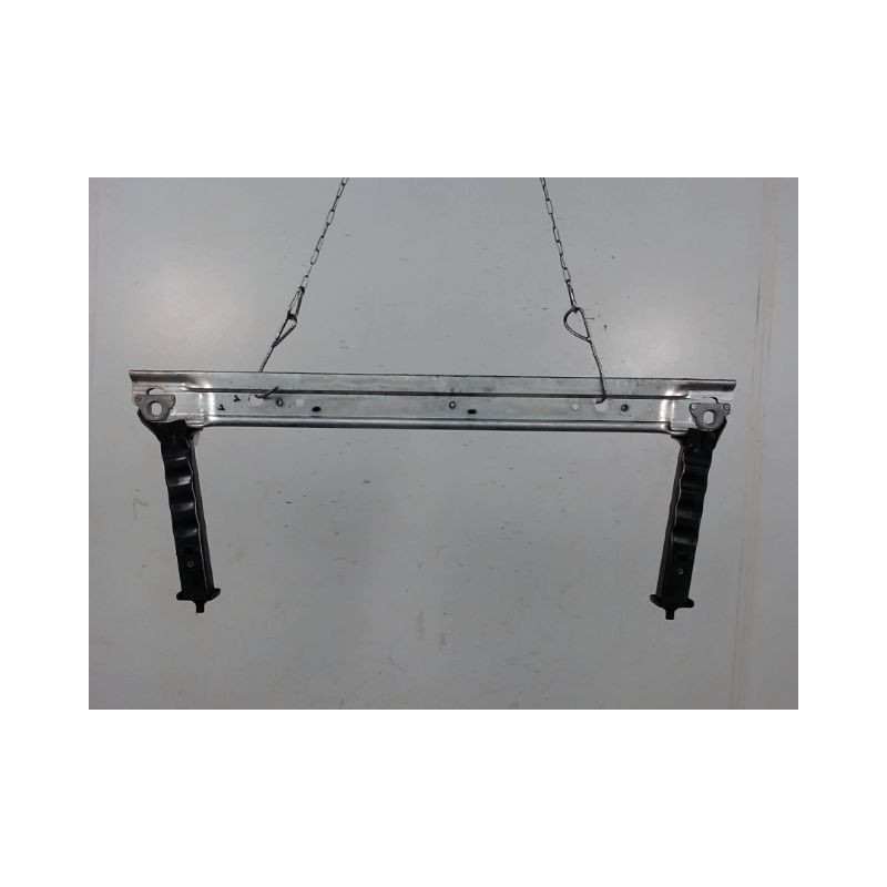 TRAVERSE INFERIEURE ARMATURE AVANT RENAULT MEGANE