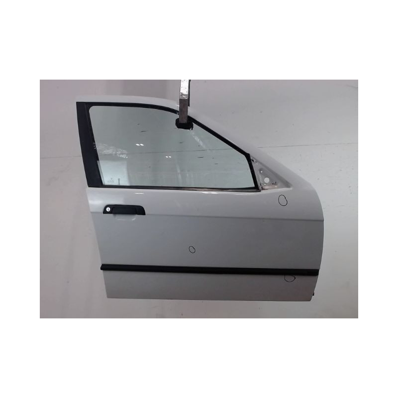 PORTE AVANT DROIT B.M.W. SERIE 3