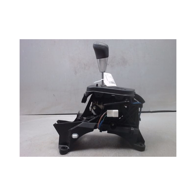 LEVIER DE VITESSES TOYOTA IQ 2008- 1.33 