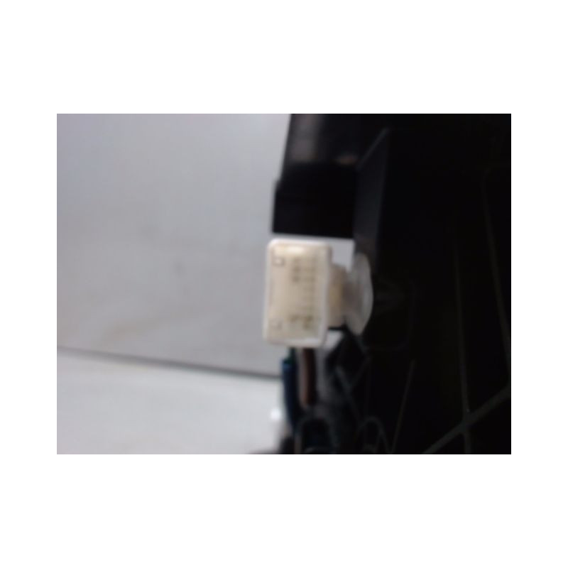 LEVIER DE VITESSES TOYOTA IQ 2008- 1.33 