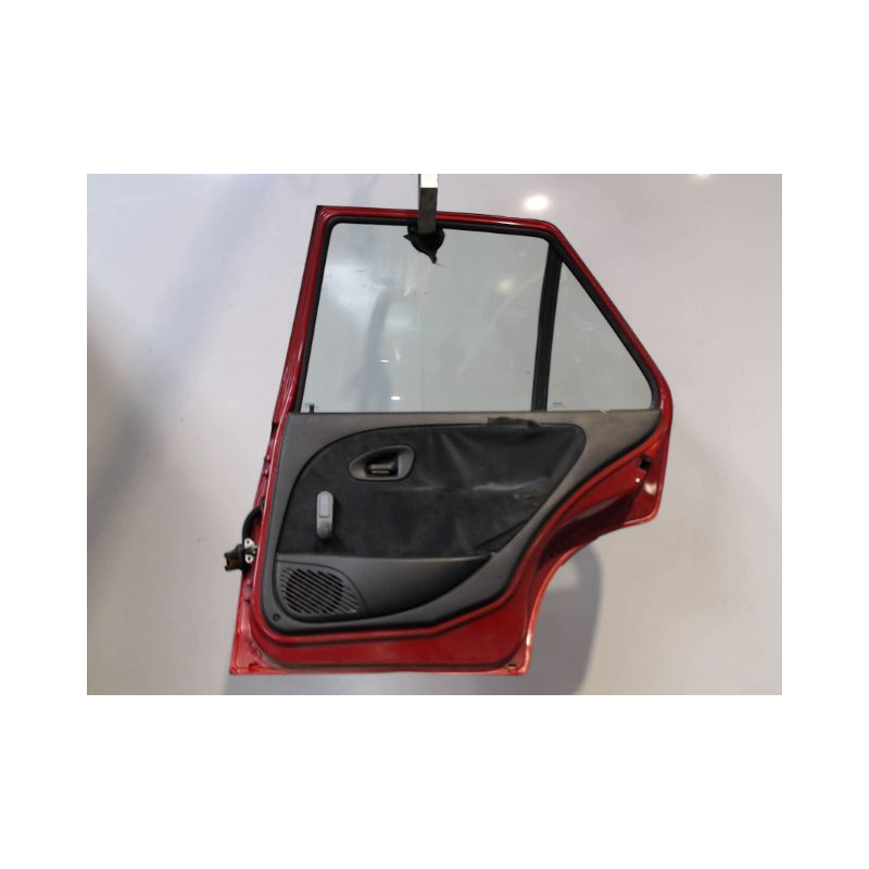 PORTE ARRIERE DROIT CITROEN SAXO 99-