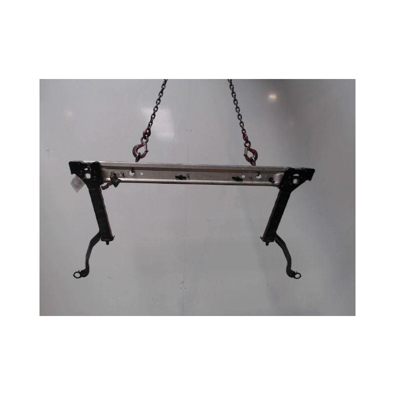 TRAVERSE INFERIEURE ARMATURE AVANT RENAULT SCENIC III 2009-
