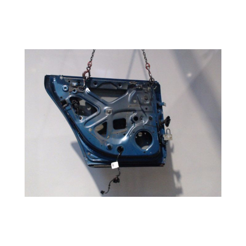 PORTE ARRIERE GAUCHE AUDI A4 AVANT 01-04