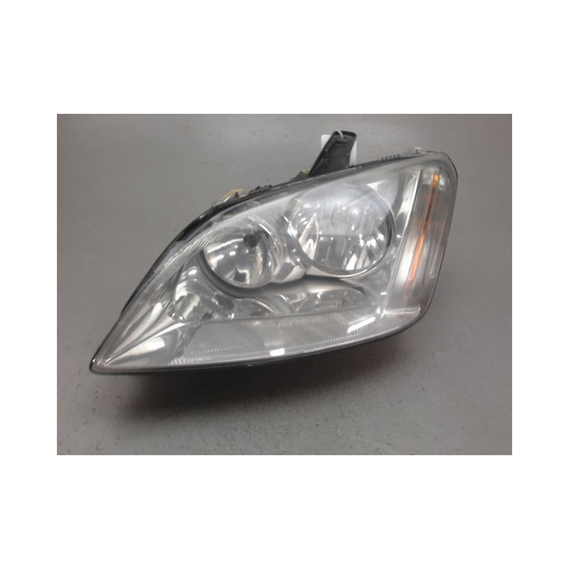 PHARE GAUCHE FORD FOCUS