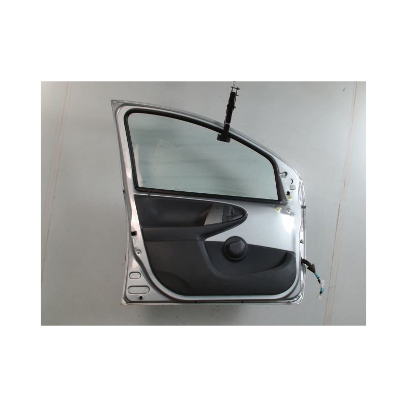 PORTE AVANT GAUCHE PEUGEOT 107