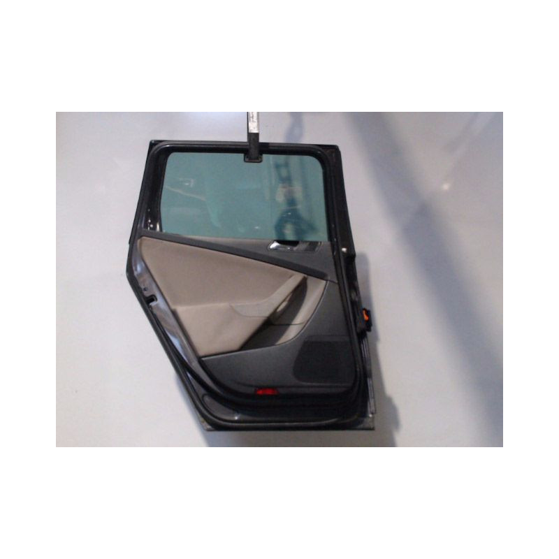 PORTE ARRIERE GAUCHE VOLKSWAGEN PASSAT SW 2005-