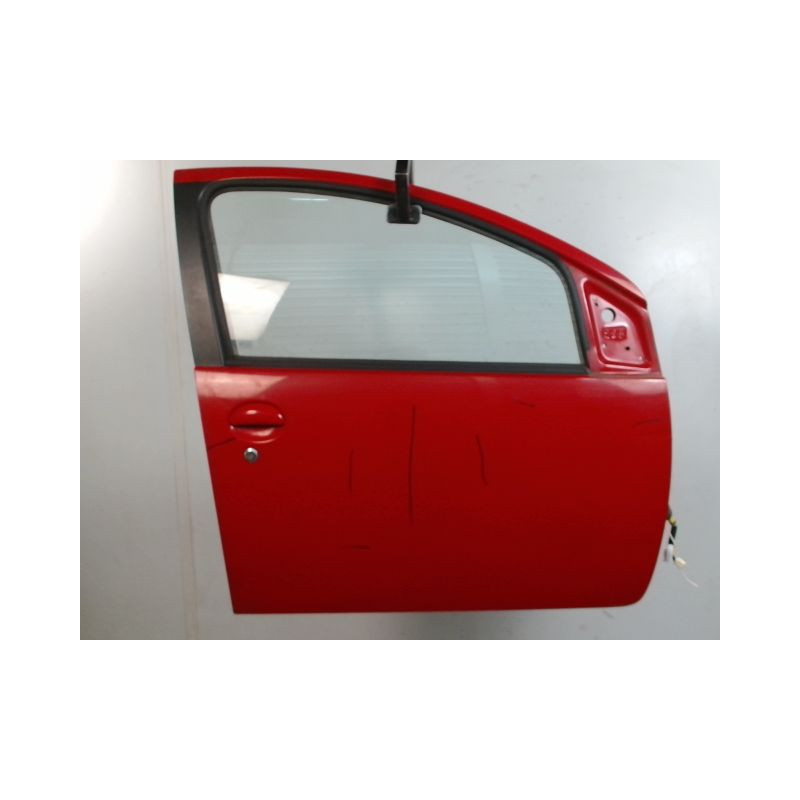 PORTE AVANT DROIT TOYOTA AYGO