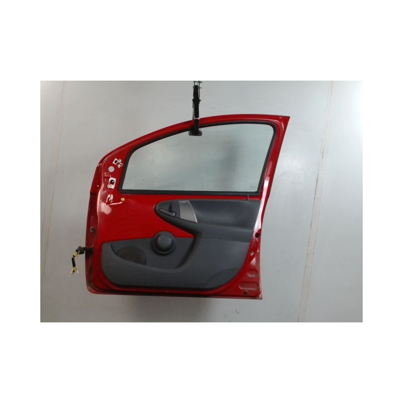 PORTE AVANT DROIT TOYOTA AYGO