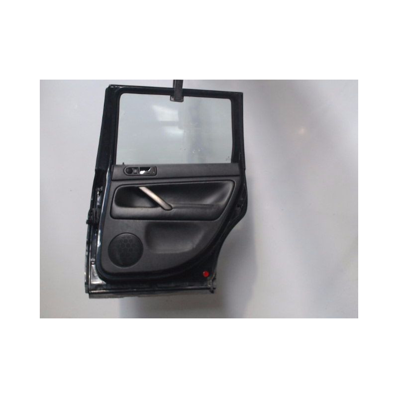 PORTE ARRIERE DROIT VOLKSWAGEN PASSAT BREAK 97-2000