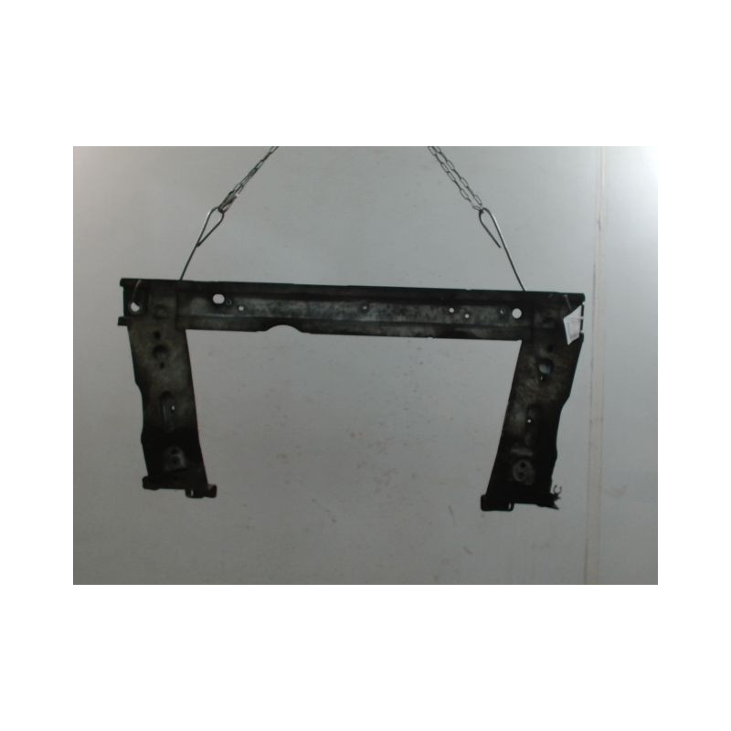 TRAVERSE INFERIEURE ARMATURE AVANT RENAULT MEGANE