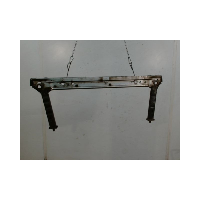 TRAVERSE INFERIEURE ARMATURE AVANT RENAULT MEGANE