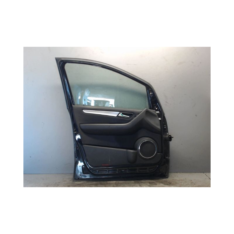 PORTE AVANT GAUCHE MERCEDES CLASSE B