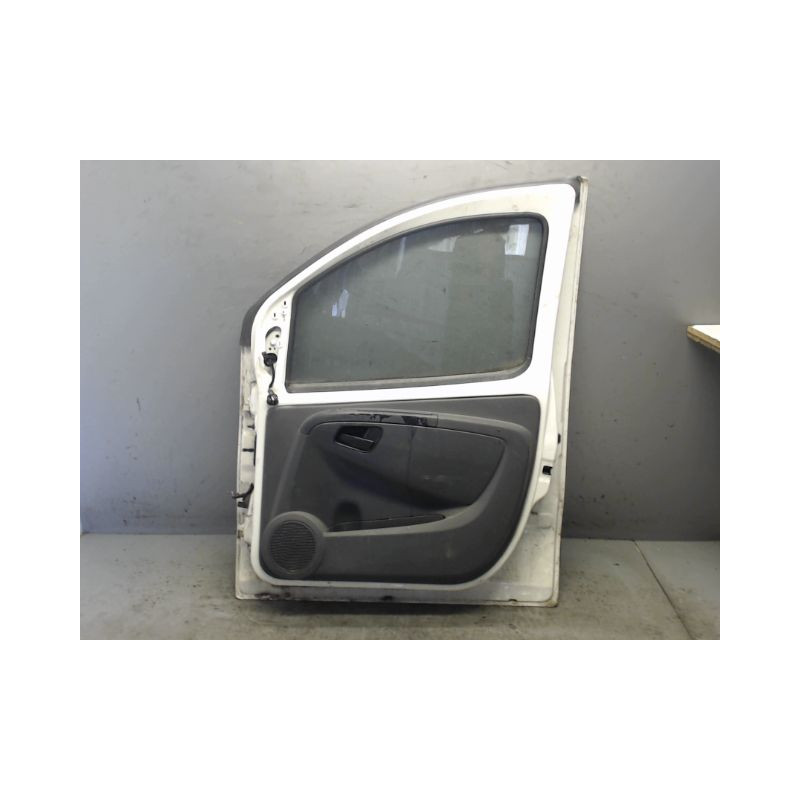 PORTE AVANT DROIT PEUGEOT BIPPER
