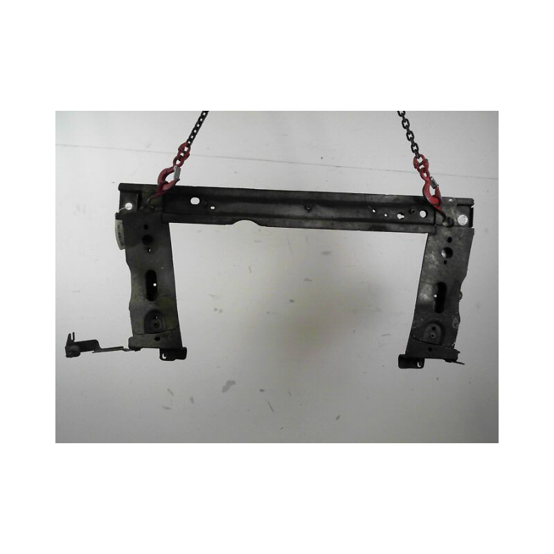 TRAVERSE INFERIEURE ARMATURE AVANT RENAULT SCENIC II PH1 02-06