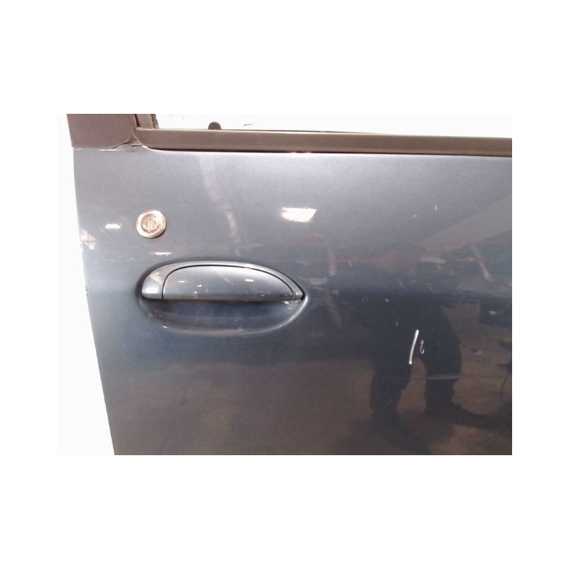 PORTE AVANT DROIT DACIA LOGAN 4 P 05-08