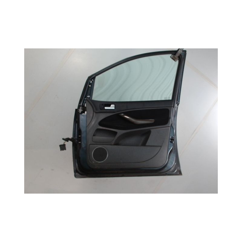 PORTE AVANT DROIT FORD FOCUS