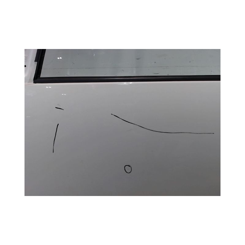 PORTE AVANT GAUCHE PEUGEOT 107 5P