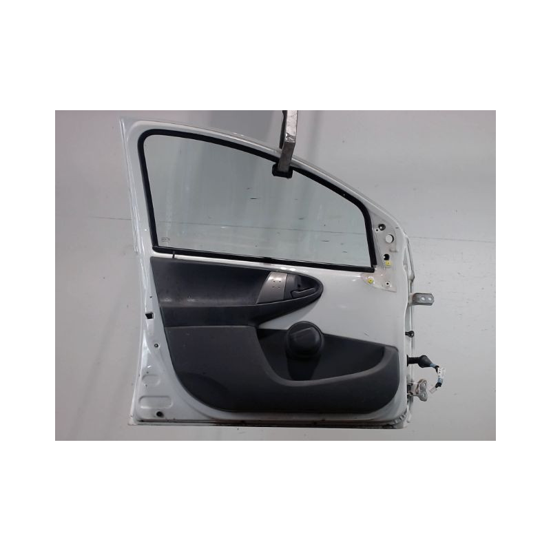 PORTE AVANT GAUCHE PEUGEOT 107 5P