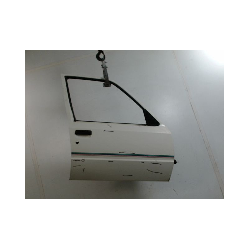 PORTE AVANT DROIT PEUGEOT 205