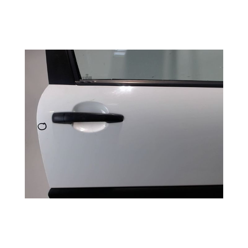 PORTE AVANT DROIT PEUGEOT 207 3P