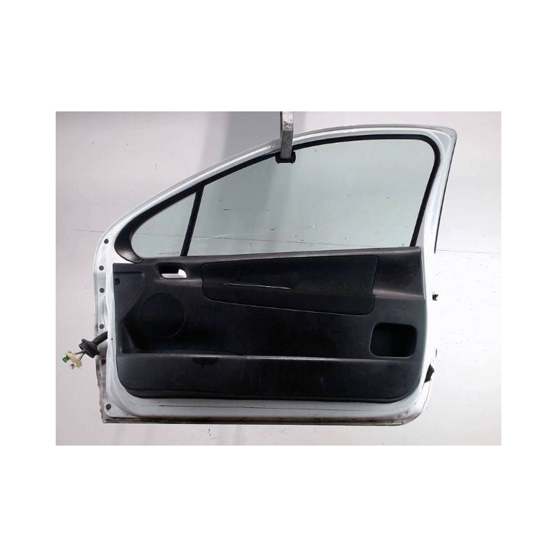 PORTE AVANT DROIT PEUGEOT 207 3P