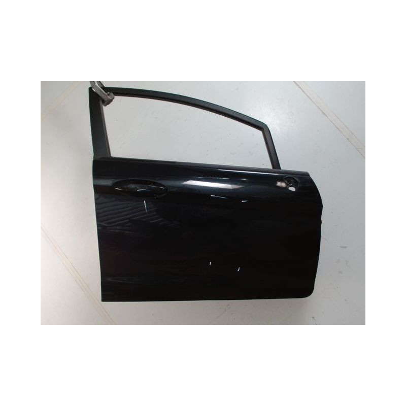 PORTE AVANT DROIT FORD FIESTA