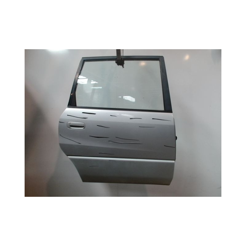 PORTE ARRIERE DROIT TOYOTA PICNIC