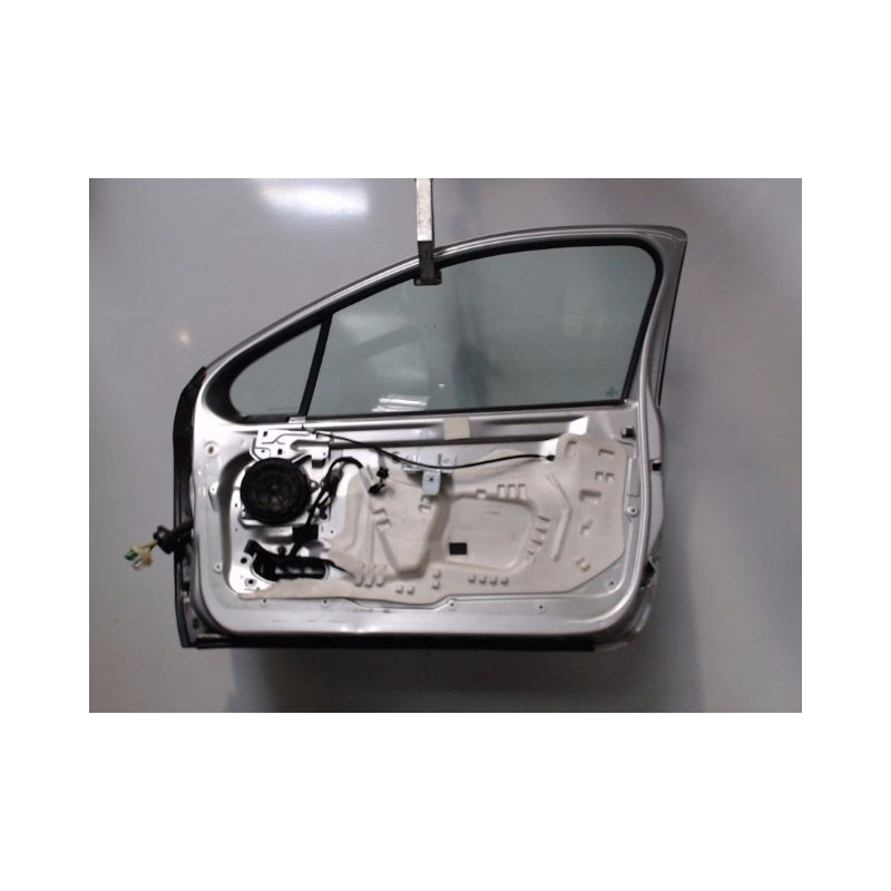 PORTE AVANT DROIT PEUGEOT 207 3P