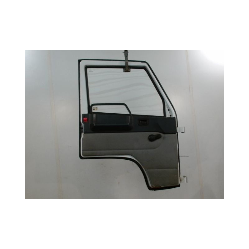 PORTE AVANT GAUCHE MERCEDES MB