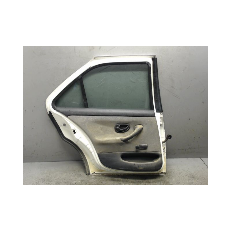 PORTE ARRIERE GAUCHE PEUGEOT 406