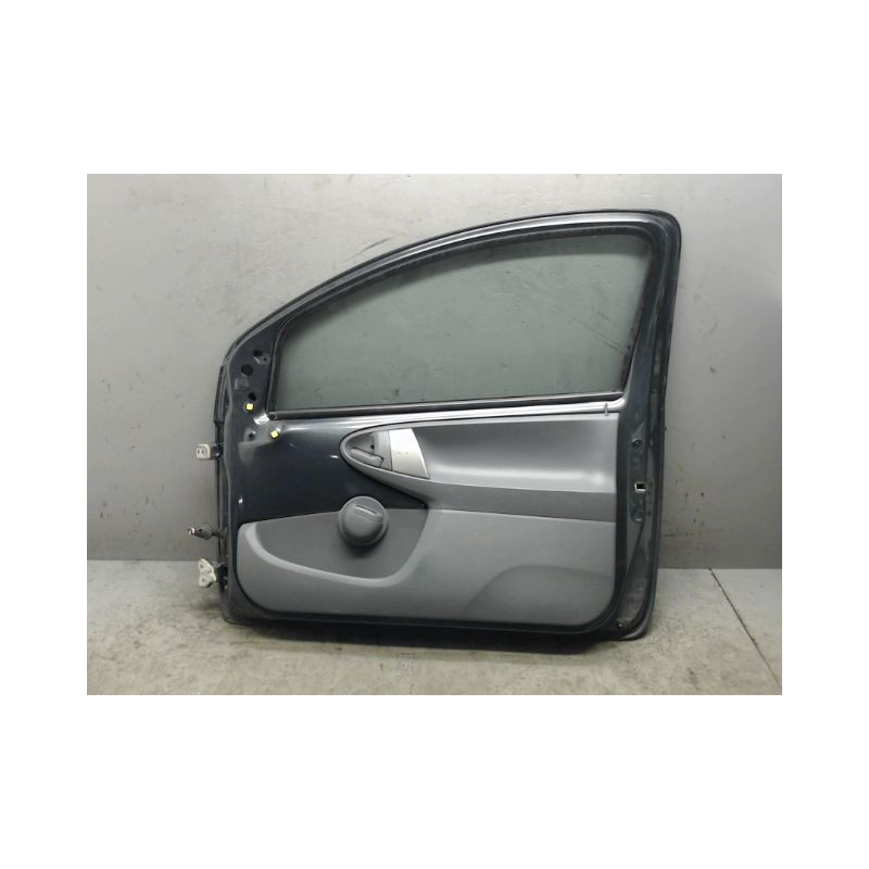 PORTE AVANT DROIT PEUGEOT 107