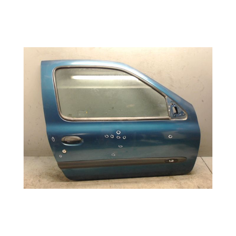 PORTE AVANT DROIT RENAULT CLIO
