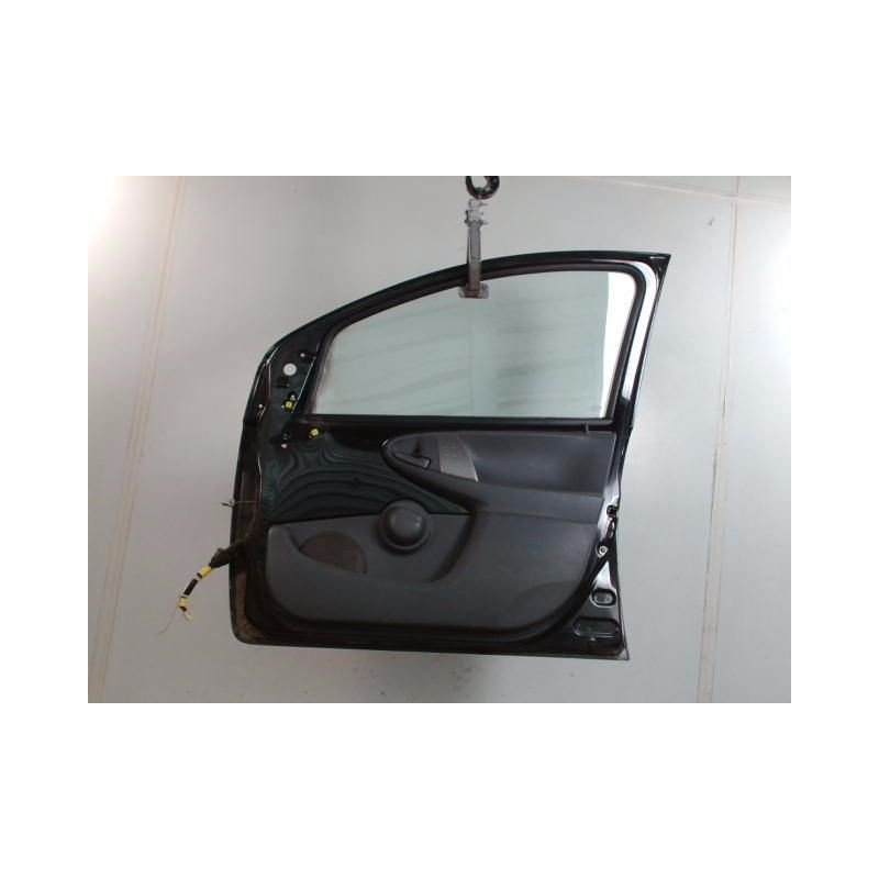 PORTE AVANT DROIT TOYOTA AYGO