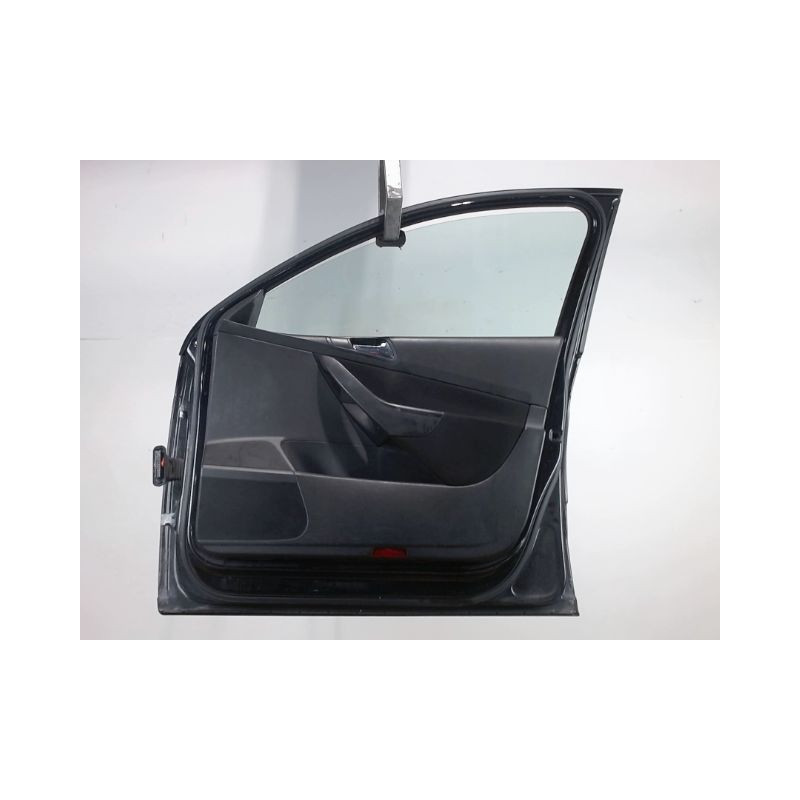 PORTE AVANT DROIT VOLKSWAGEN PASSAT 2005-