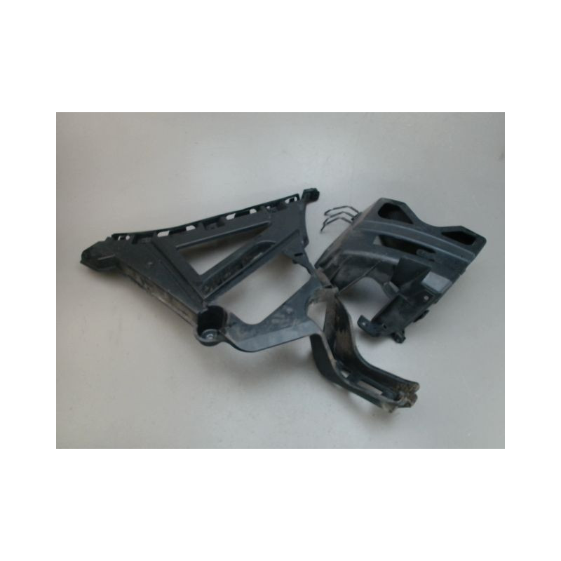 SUPPORT PARE-CHOC ARD RENAULT LAGUNA