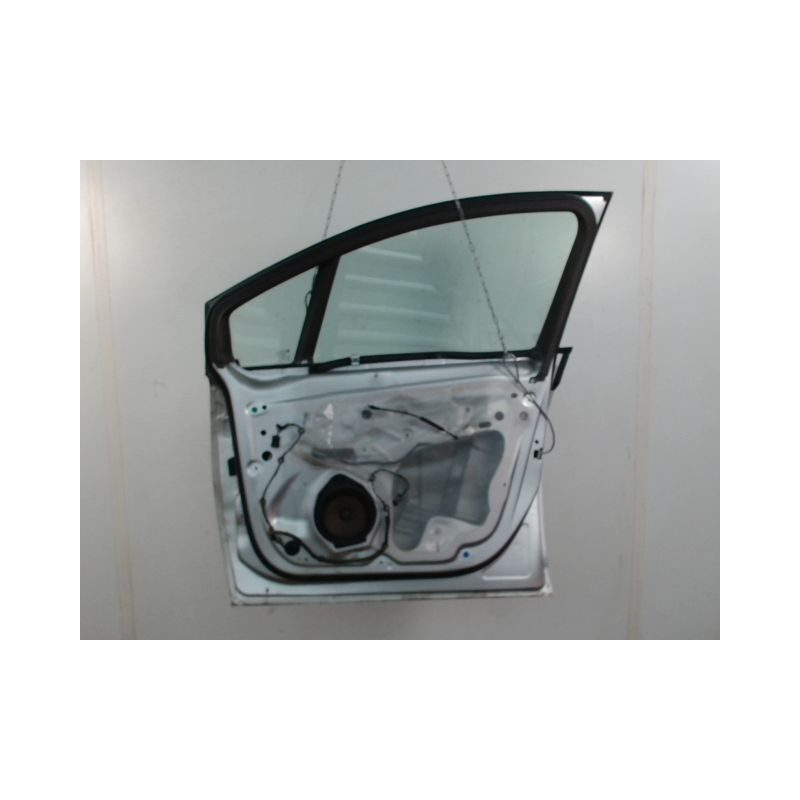 PORTE AVANT DROIT OPEL MERIVA