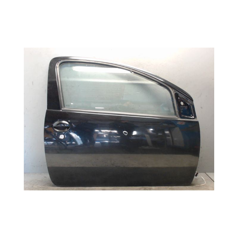 PORTE AVANT DROIT TOYOTA AYGO
