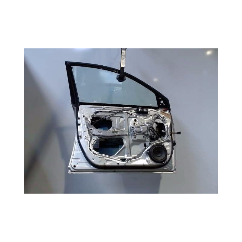PORTE AVANT GAUCHE TOYOTA AVENSIS 2003-