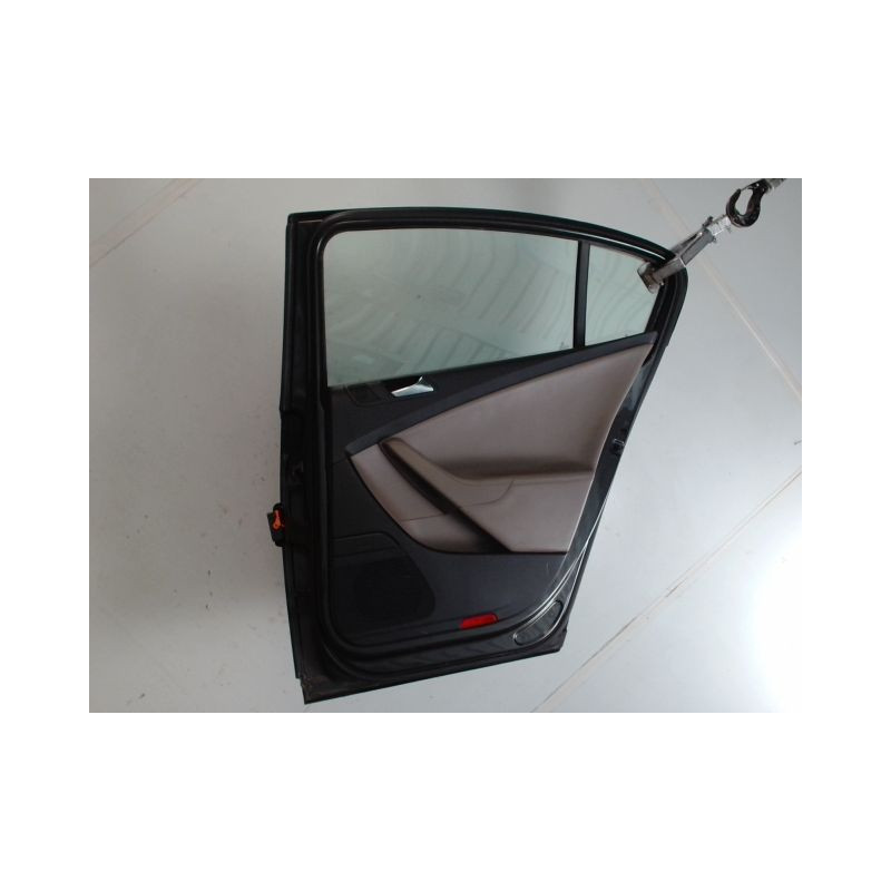 PORTE ARRIERE DROIT VOLKSWAGEN PASSAT