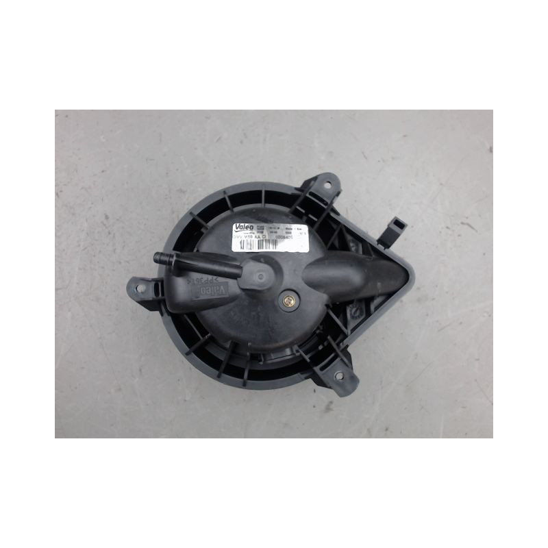 MOTEUR VENTILATEUR CHAUFFAGE CITROEN BERLINGO