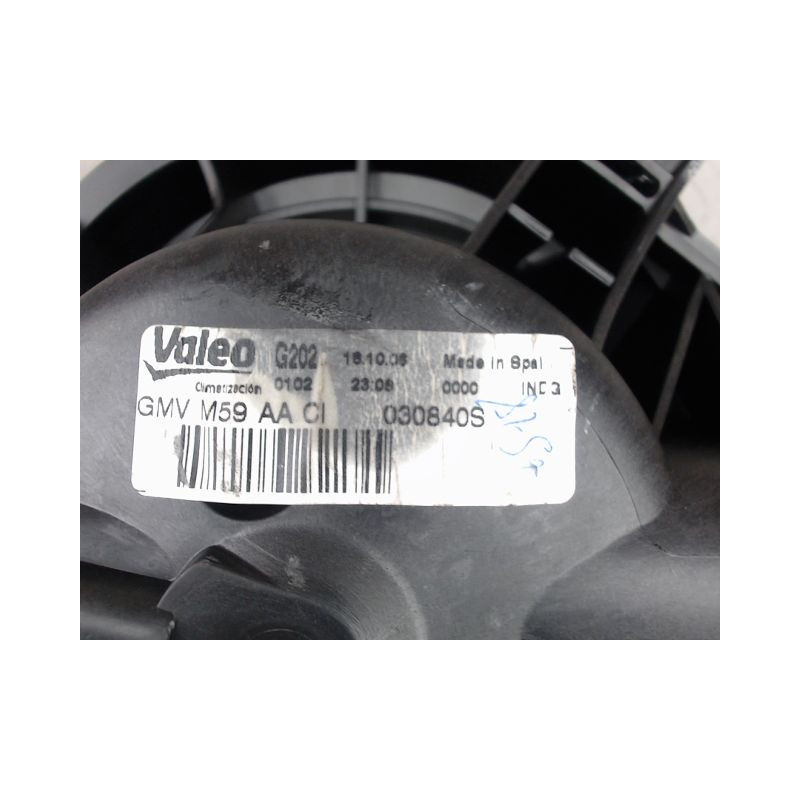 MOTEUR VENTILATEUR CHAUFFAGE CITROEN BERLINGO