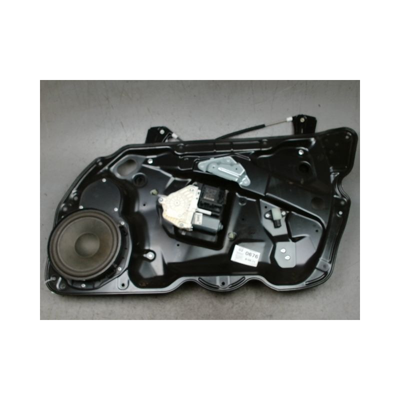 MECANISME+MOTEUR LEVE-GLACE AVANT DROIT VOLKSWAGEN PASSAT SW 2005-
