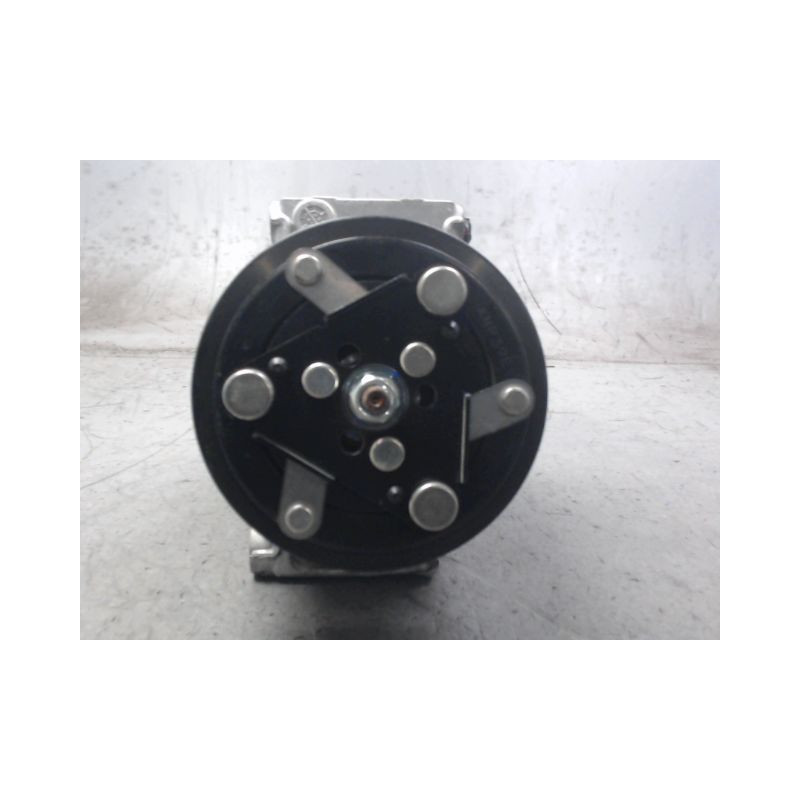 COMPRESSEUR AIR CONDITIONNE RENAULT CAPTUR