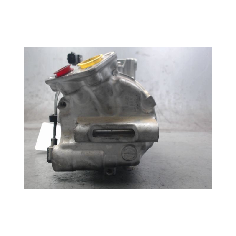 COMPRESSEUR AIR CONDITIONNE RENAULT CAPTUR