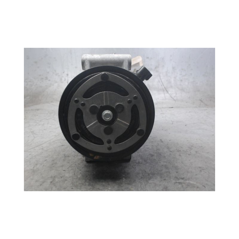 COMPRESSEUR AIR CONDITIONNE FORD PUMA