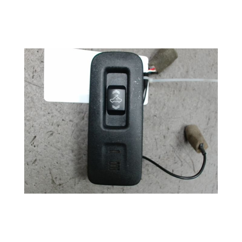 BOUTON COMMANDE TOIT OUVRANT NISSAN JUKE