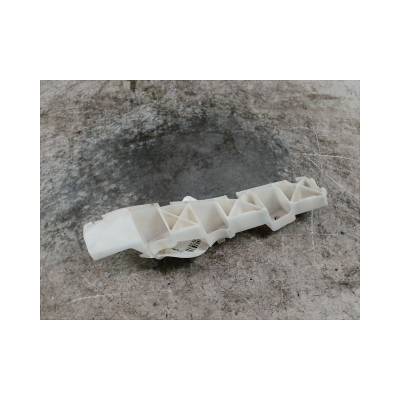SUPPORT PARE-CHOC AVD RENAULT KOLEOS 2008-